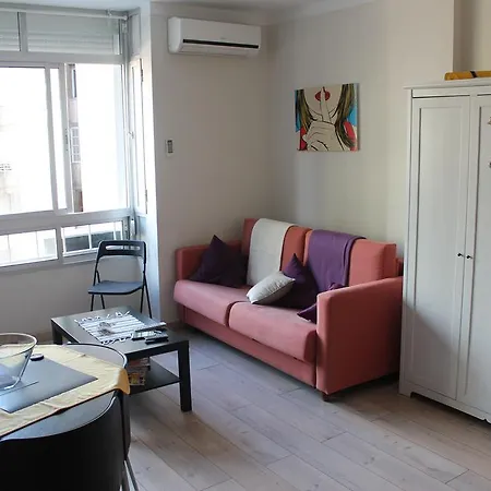 דירה Modern Studio In